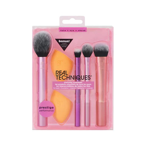 PROFESSIONAL Real Techniques Everyday Essentials Makeup Brush Set with Sponge - 6 Pcs set
