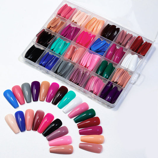 576 Pcs Set Colorful Fake Nails  ( 24 Colors )